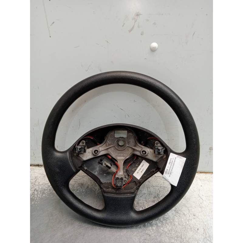 Recambio de volante para nissan kubistar (x76) pro (l1) referencia OEM IAM 1871031000  