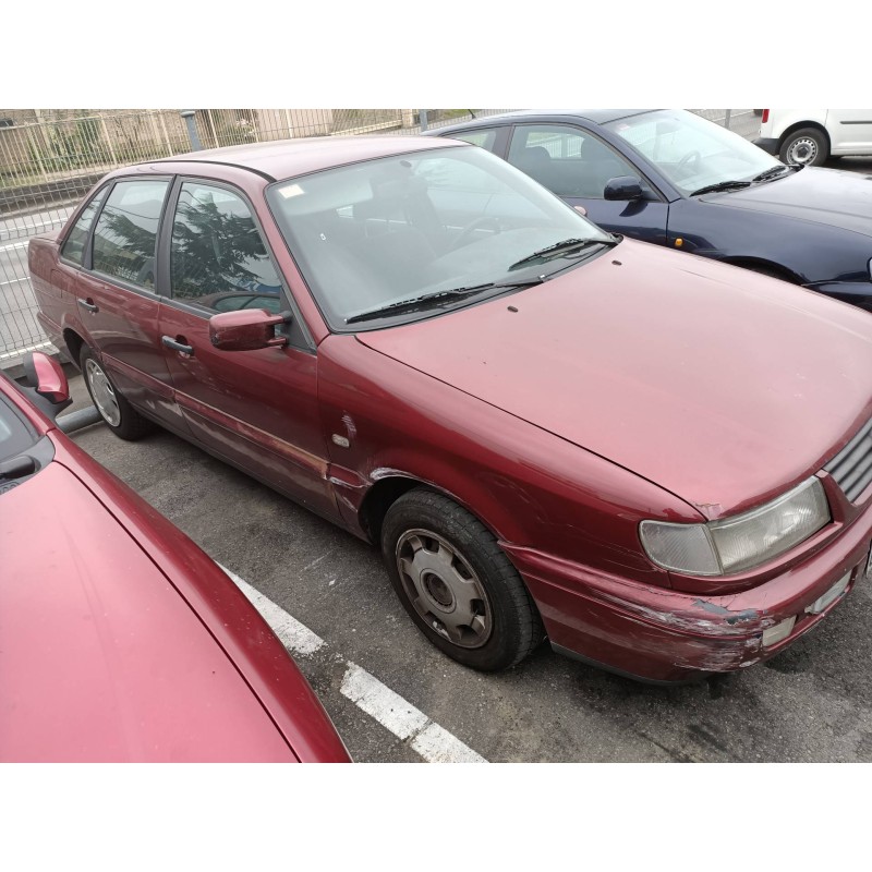 volkswagen passat berlina (3a2) del año 1994