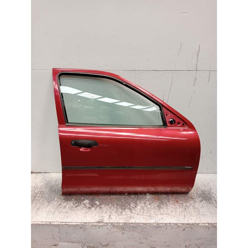 Recambio de puerta delantera derecha para ford mondeo i (gbp) 1.8 td referencia OEM IAM  5P 1993