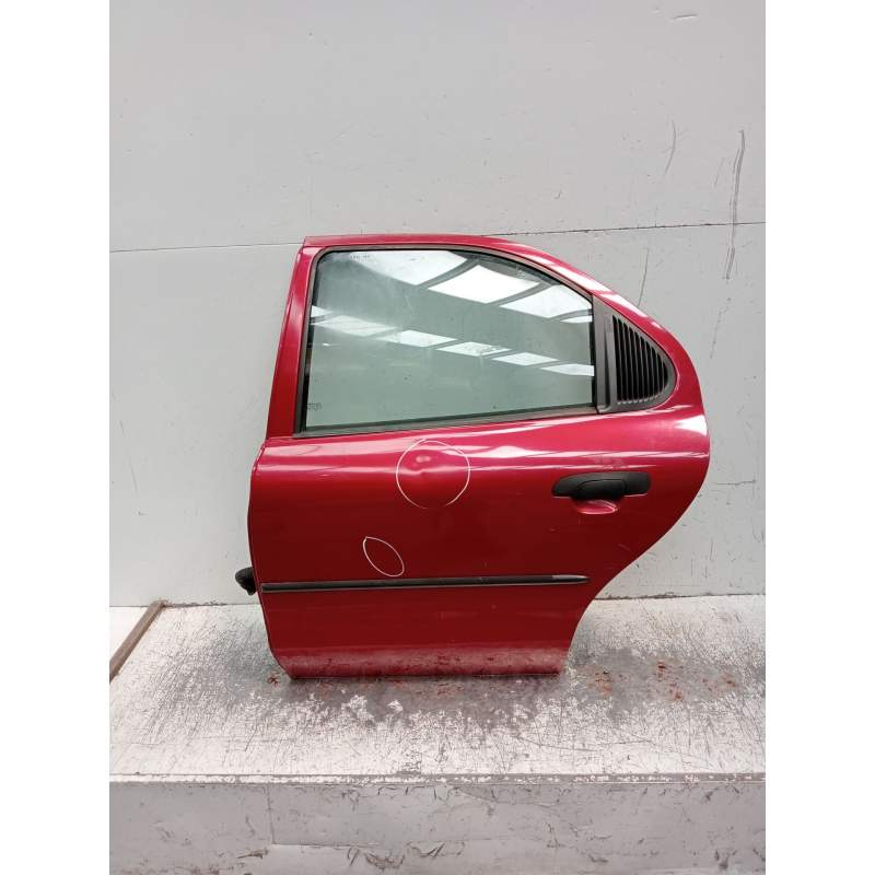 Recambio de puerta trasera izquierda para ford mondeo i (gbp) 1.8 td referencia OEM IAM  5P 1993