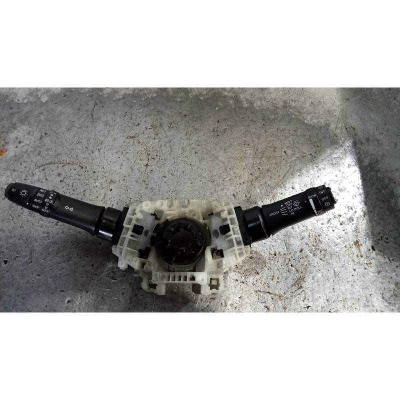 Recambio de mando luces para citroën c-crosser 2.2 hdi fap cat referencia OEM IAM 8600A228  
