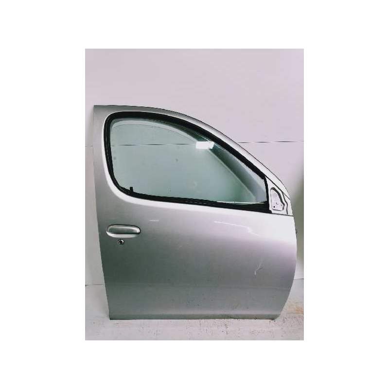Recambio de puerta delantera derecha para toyota yaris verso (ncp2/nlp2) 1.3 linea sol referencia OEM IAM   5P