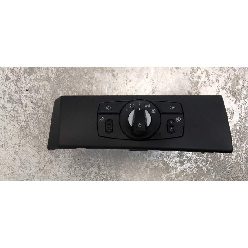 Recambio de mando luces para bmw serie 5 berlina (e60) 520d referencia OEM IAM 6988566 913472501 INTERRUPTOR