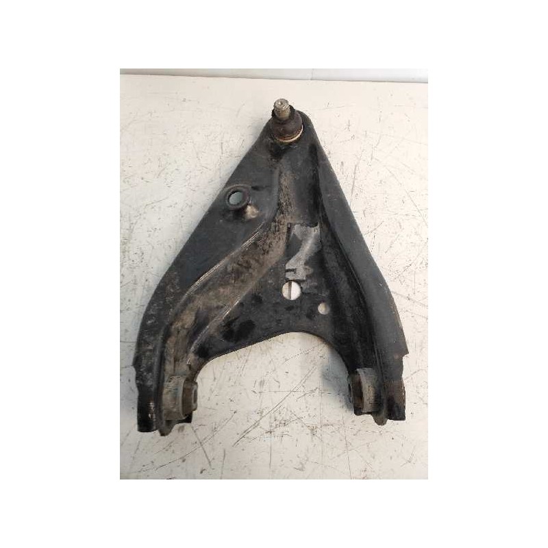 Recambio de brazo suspension inferior delantero izquierdo para dacia sandero stepway comfort referencia OEM IAM 545017081R  