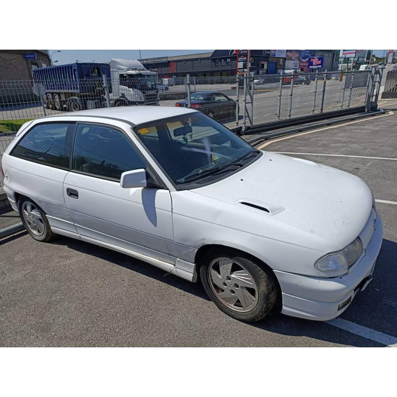 OPEL ASTRA F BERLINA