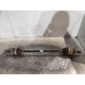 TRANSMISION TRASERA IZQUIERDA 496002W050
