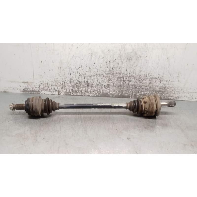 Recambio de transmision trasera derecha para bmw 3 (e46) 320 d referencia OEM IAM  320D 2001