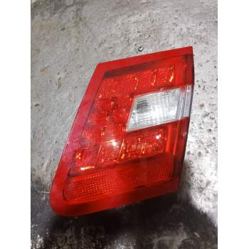 PILOTO TRASERO DERECHO INTERIOR A2128200864 LED 2009
