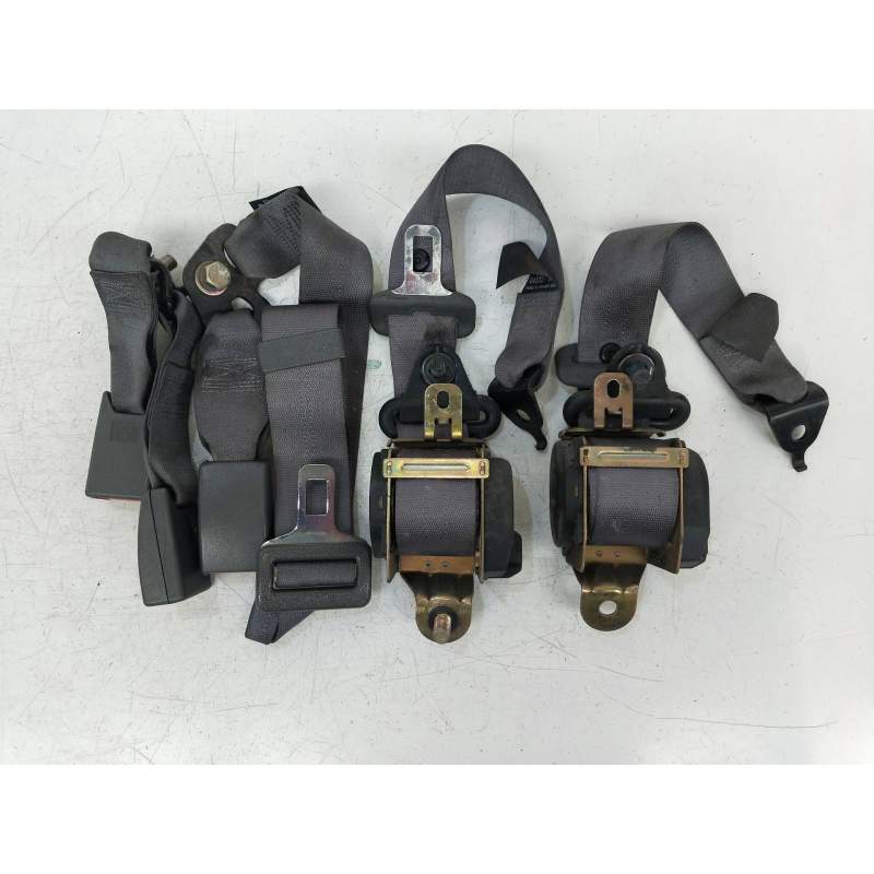 Recambio de juego cinturones trasero para mg serie 600 (rh) 2.0 turbodiesel referencia OEM IAM   4P