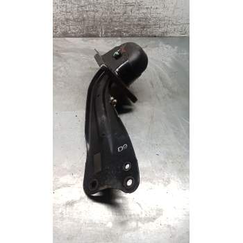 BRAZO SUSPENSION INFERIOR TRASERO DERECHO 1K0505226F 20TDI 2005