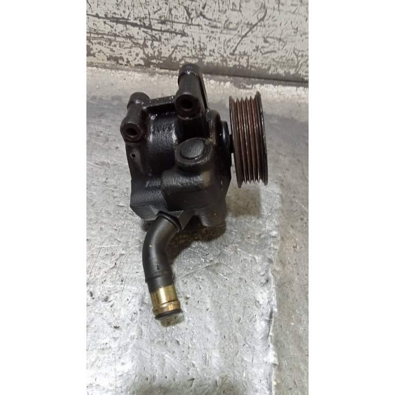 Recambio de bomba direccion para ford fiesta (cbk) ghia referencia OEM IAM   2002