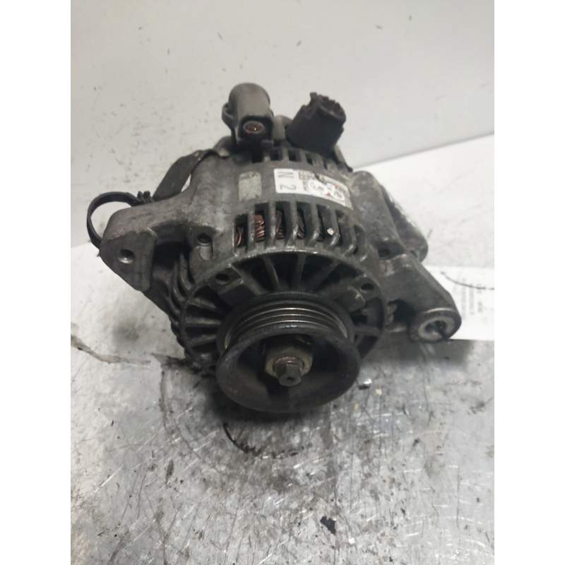 Recambio de alternador para toyota yaris verso (ncp2/nlp2) 1.3 linea sol referencia OEM IAM   