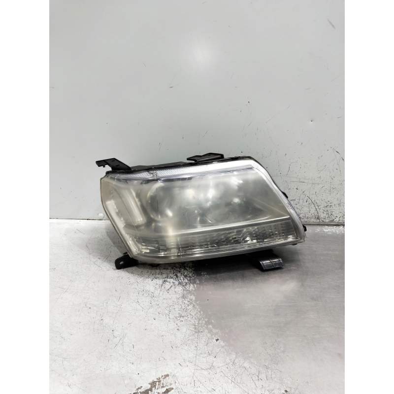 Recambio de faro derecho para suzuki grand vitara jb (jt) referencia OEM IAM   2005