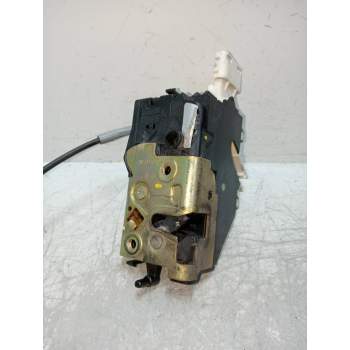 MOTOR CIERRE CENTRALIZADO DELANTERO DERECHO 9660700680 3P 2004