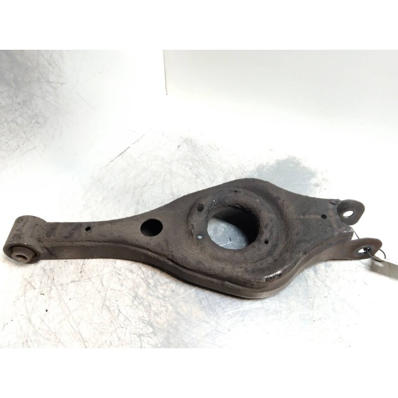 Recambio de brazo suspension inferior trasero izquierdo para hyundai sonata (nf) 2.4 referencia OEM IAM   