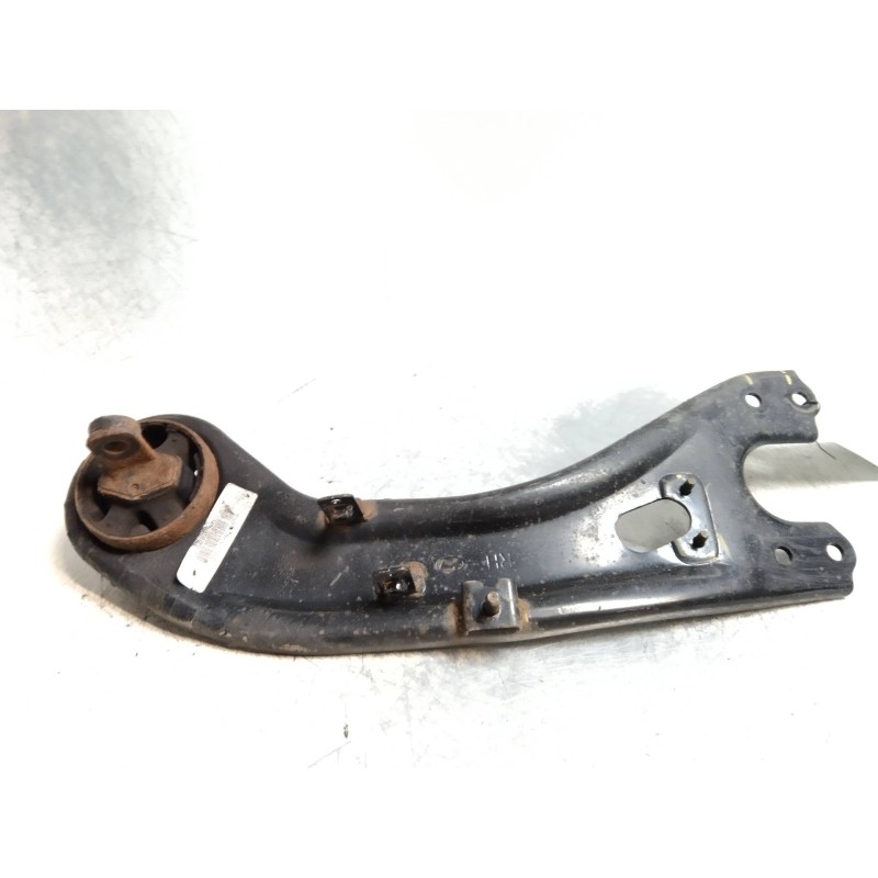 Recambio de brazo suspension inferior trasero derecho para hyundai ix35 1.6 cat referencia OEM IAM   