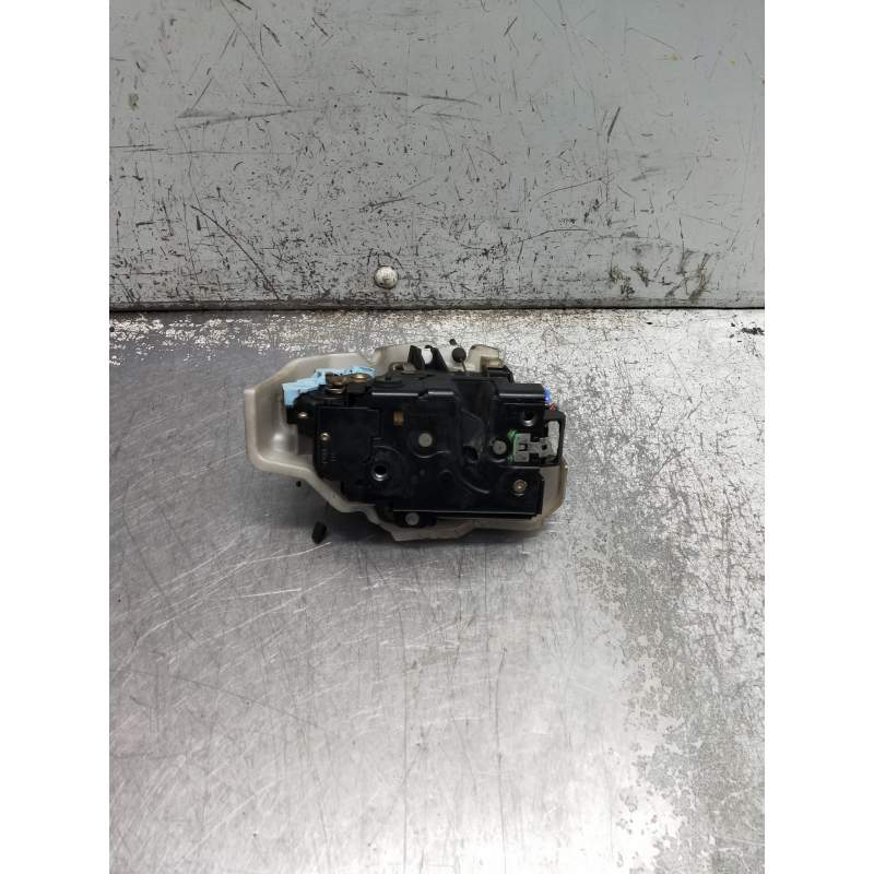 Recambio de motor cierre centralizado trasero izquierdo para volkswagen golf v berlina (1k1) highline referencia OEM IAM   5P
