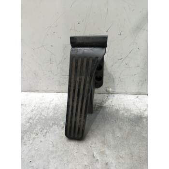 POTENCIOMETRO PEDAL A2043000004 220CDI 2008