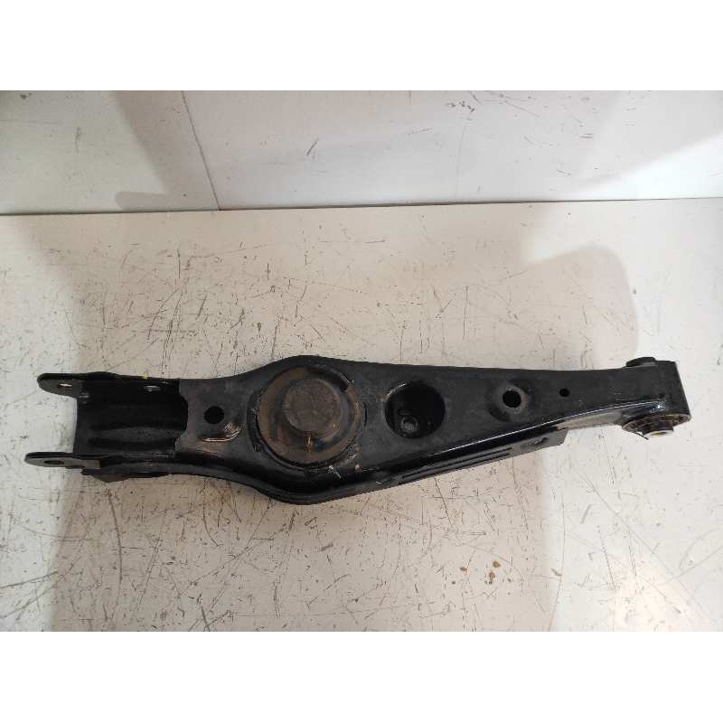 Recambio de brazo suspension inferior trasero derecho para kia sportage 1.7 crdi cat referencia OEM IAM 55220D3050 RQ30F023401 0