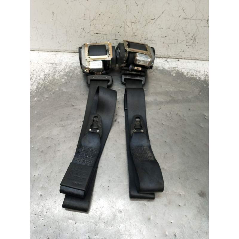 Recambio de juego cinturones delantero para audi a4 b6 (8e2) 2.0 referencia OEM IAM  4P 2001