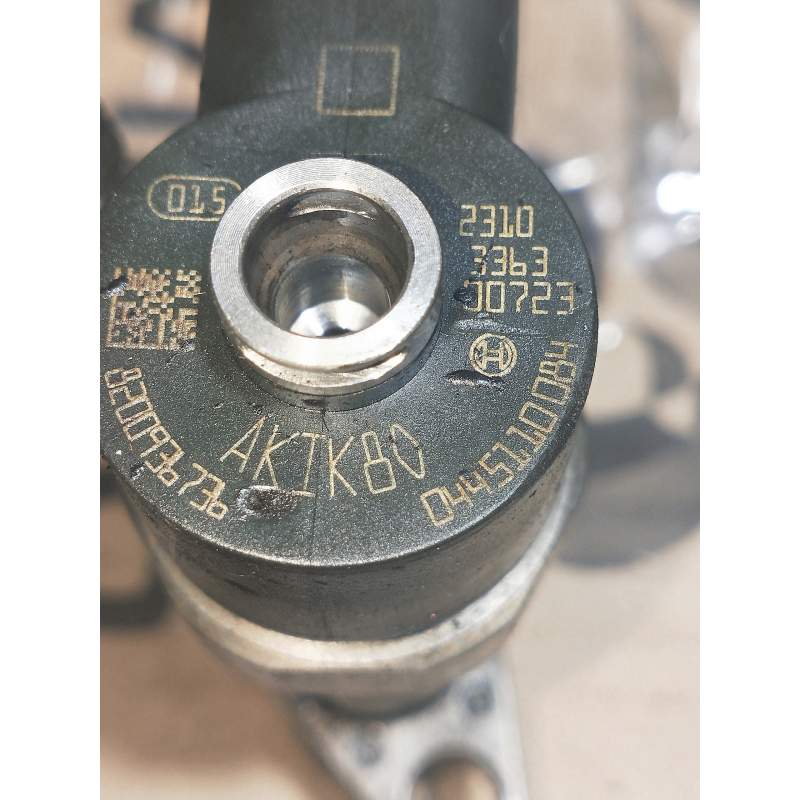 Recambio de inyector para renault laguna ii (bg0) dynamique referencia OEM IAM 3363 0445110084 