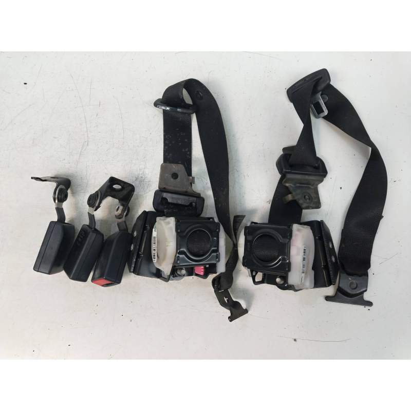 Recambio de juego cinturones trasero para saab 9-3 berlina referencia OEM IAM  RANCHERA 2005
