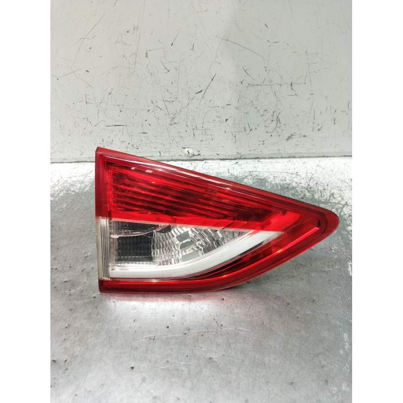 Recambio de piloto trasero izquierdo interior para ford kuga (cbs) trend referencia OEM IAM 90021836  2013