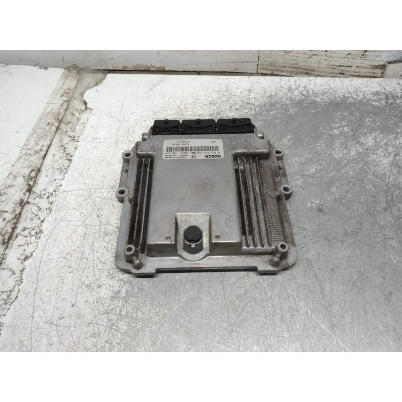 Recambio de centralita motor uce para renault laguna iii dynamique referencia OEM IAM 0281014646 8200726880 8200905110