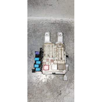 CAJA RELES / FUSIBLES 8273042360 