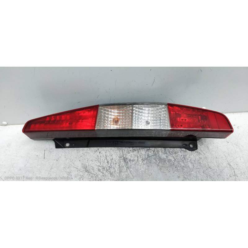 Recambio de piloto trasero derecho para fiat doblo cargo (223) 1.3 jtd referencia OEM IAM   2001