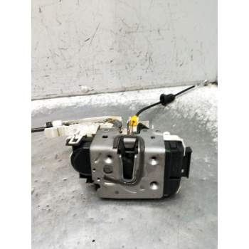 MOTOR CIERRE CENTRALIZADO DELANTERO DERECHO 5P 2008