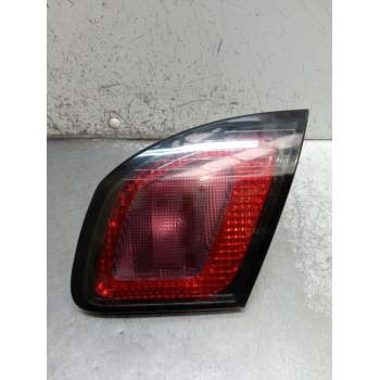 PILOTO TRASERO DERECHO INTERIOR 265509F610 89020317 1999
