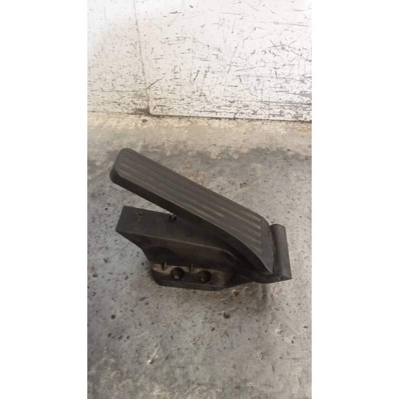 Recambio de potenciometro pedal para mercedes-benz clase c (w204) berlina c 200 cdi blueefficiency (204.001) referencia OEM IAM 