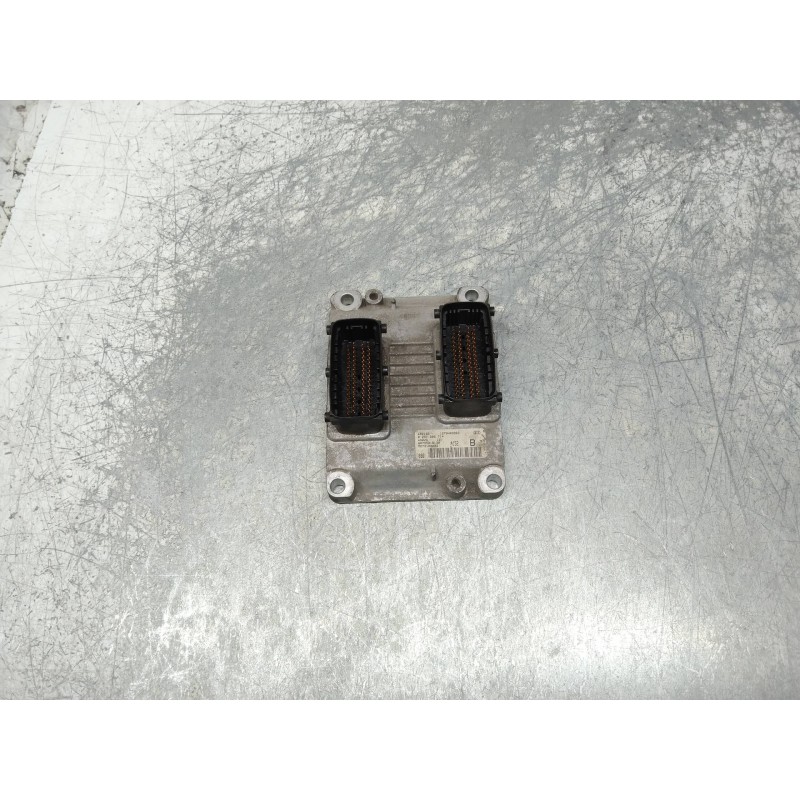 Recambio de centralita motor uce para alfa romeo 147 (190) 1.6 ts 105 distinctive referencia OEM IAM 0261206714 1279H03963 A152