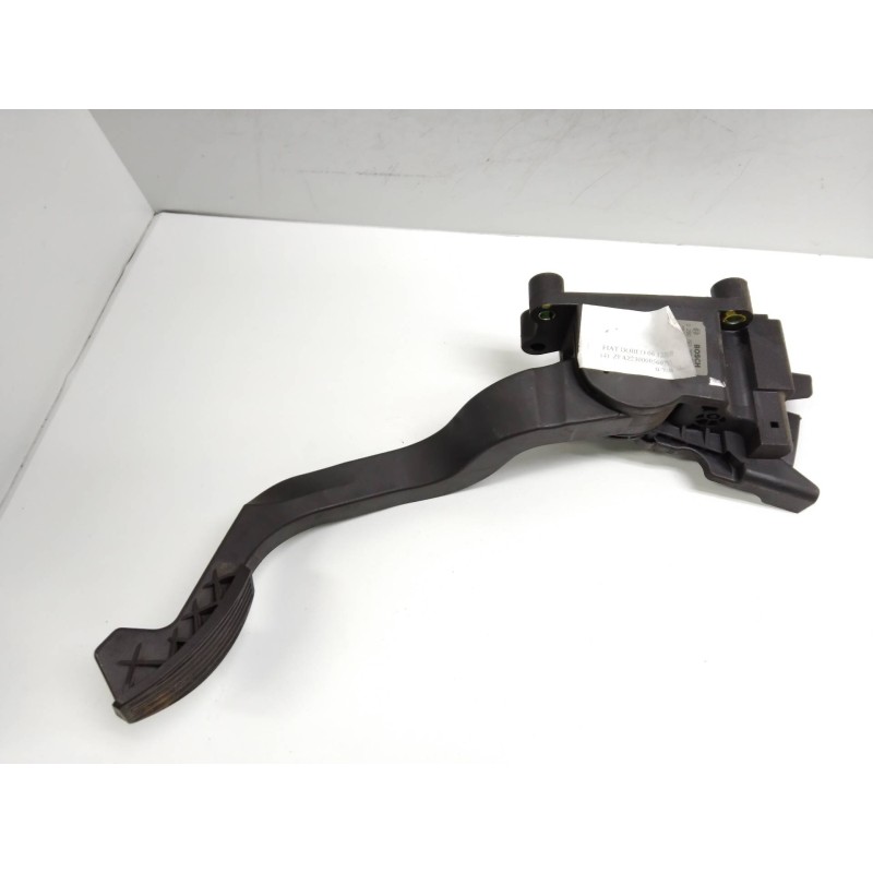 Recambio de potenciometro pedal para fiat doblo cargo (223) 1.3 jtd referencia OEM IAM 0280752295 517831680 