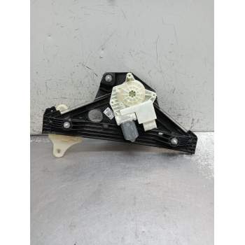 ELEVALUNAS TRASERO IZQUIERDO 827217837R 5P 2019