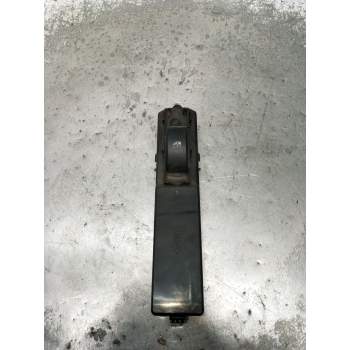 MANDO ELEVALUNAS DELANTERO DERECHO 12764024 PA50K0D27 2005