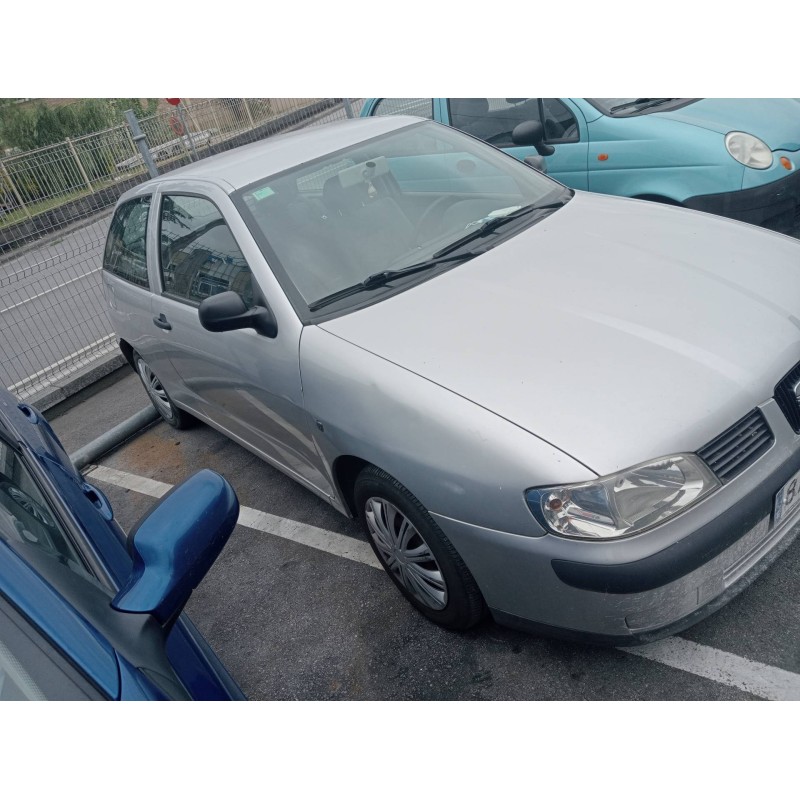 seat ibiza (6k1) del año 2001