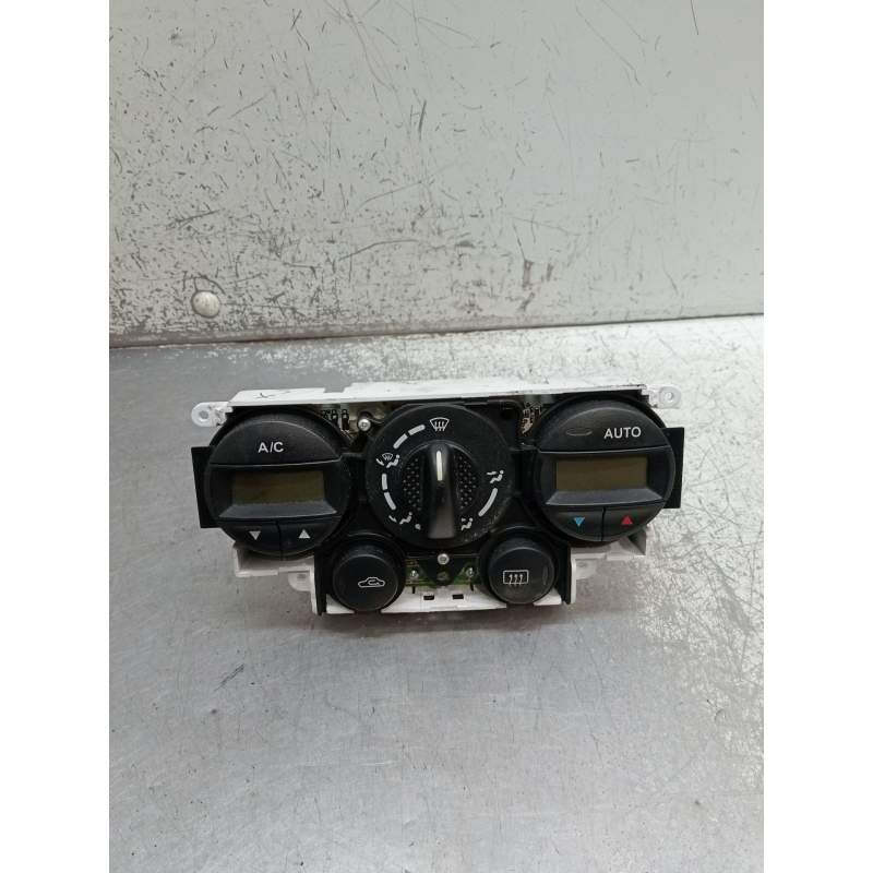 Recambio de mando calefaccion / aire acondicionado para nissan primera hatchback (p11) 1.6 16v referencia OEM IAM   1999