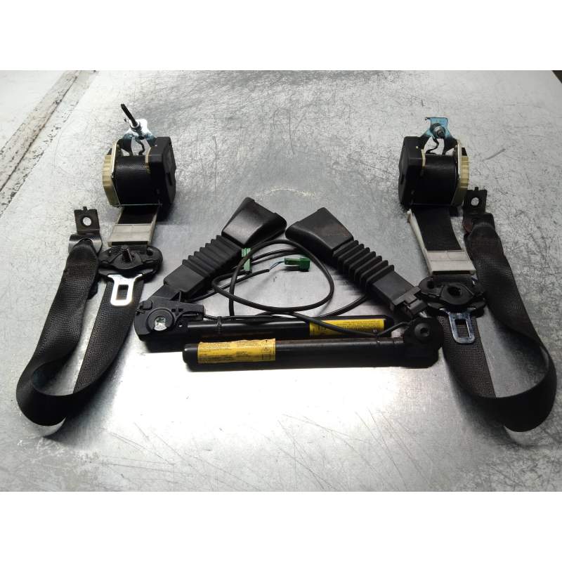 Recambio de juego cinturones delantero para opel astra g berlina elegance referencia OEM IAM   4P