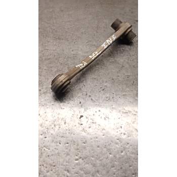 BRAZO SUSPENSION INFERIOR TRASERO DERECHO 220CDI 2008