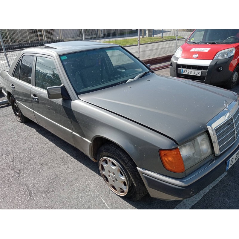 mercedes clase e (w124) berlina del año 2000