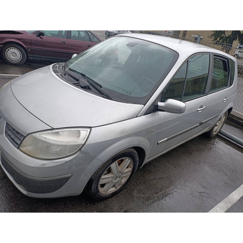 renault scenic ii del año 2005