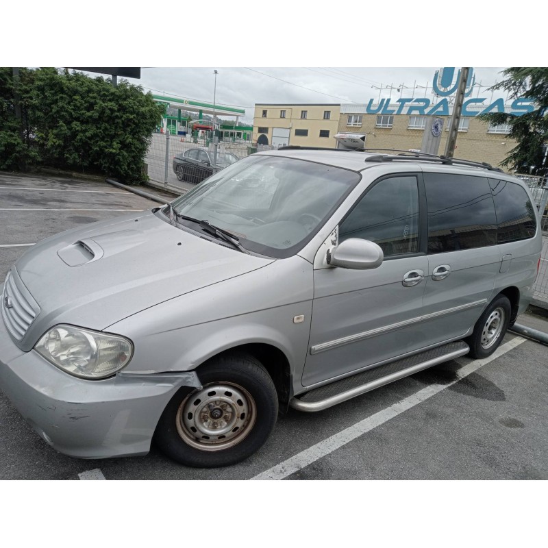 kia carnival ii del año 2003