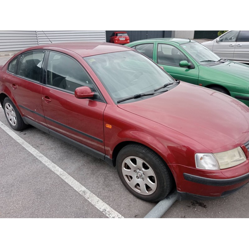 volkswagen passat berlina (3b2) del año 1999