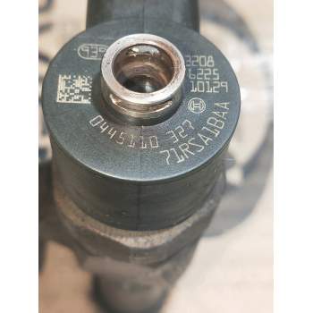 INYECTOR 3208 0445110327 BOSCH