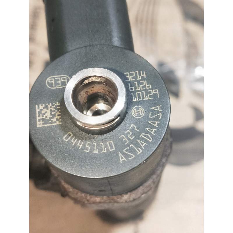Recambio de inyector para opel astra j lim. referencia OEM IAM 3214 0445110327 BOSCH