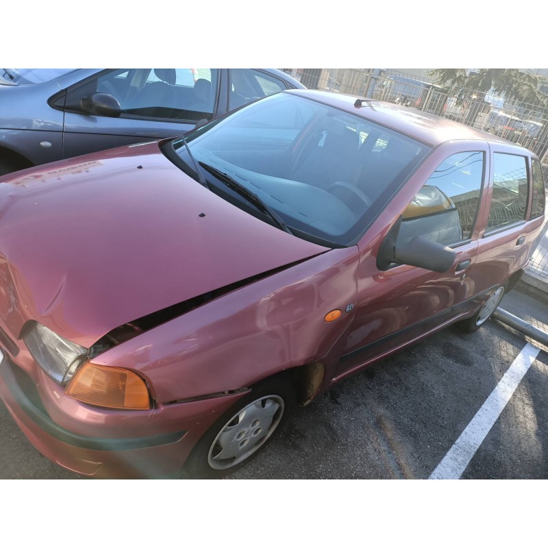 fiat punto berlina (176) del año 1997