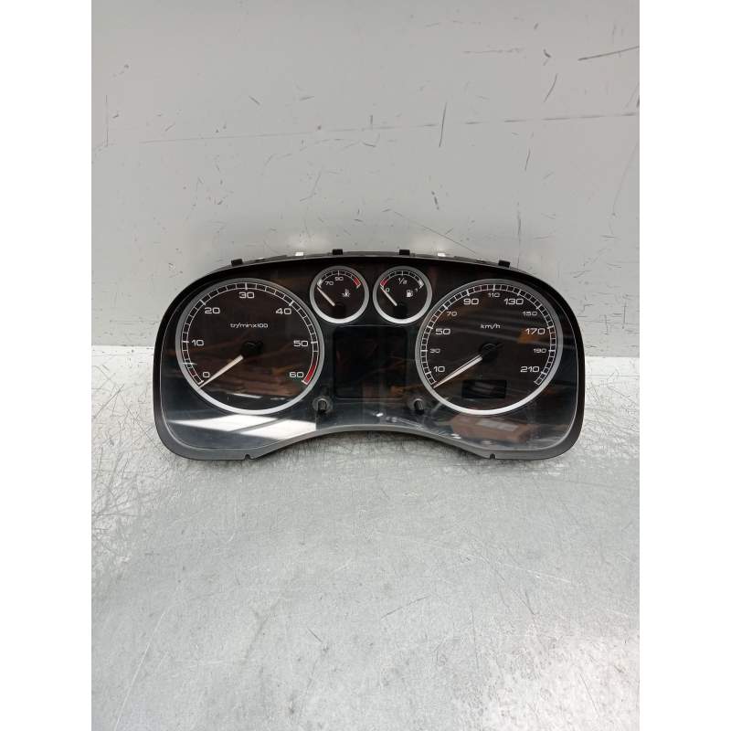Recambio de cuadro instrumentos para peugeot 307 (3a/c) 2.0 hdi 110 referencia OEM IAM P9636708880 216553030 