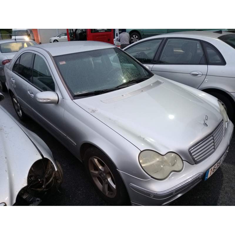 MERCEDES-BENZ CLASE C (W203) BERLINA